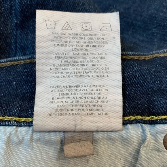 Wrangler jeans. Womens. Like new. 36x32. Slim Straight. - Picture 7 of 7